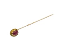 Decorative Pin 9ct gold - price reduced